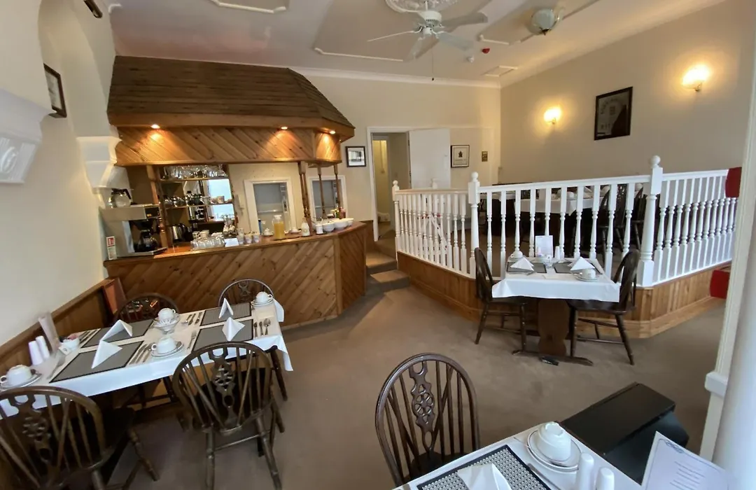 Alexander'S-1